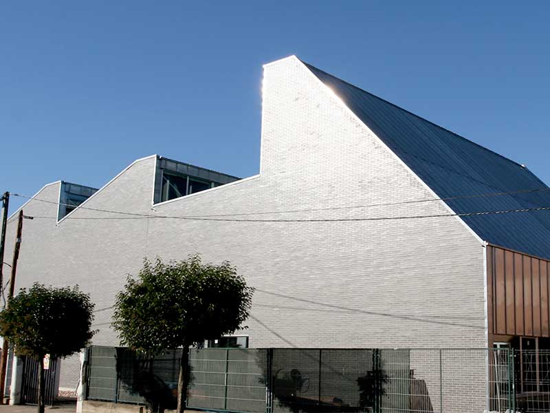 Proyecto-y-obra-gimnasio-bioclimático Proyecto y obra de Centro deportivo bioclimático
