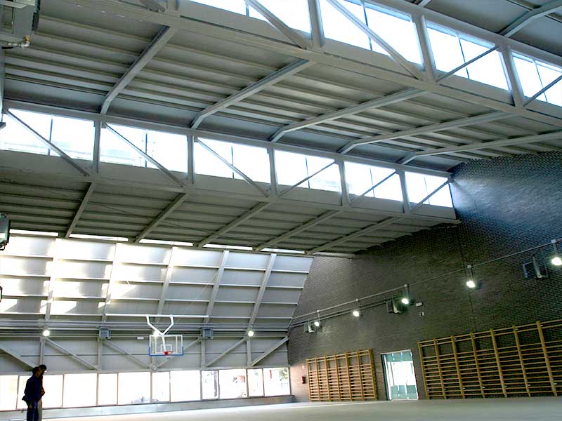 Proyecto-y-obra-gimnasio-bioclimático2.ReBive Lucernarios diseño bioclimático